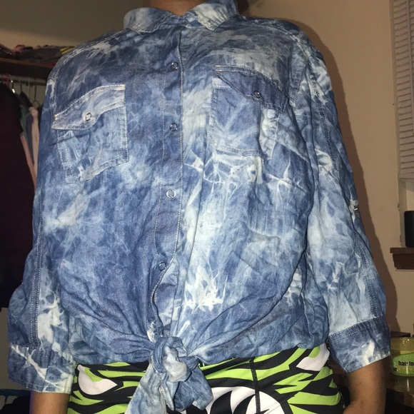 Forever 21 Tops - Size 2x Never Worn But No Tag Attached.
